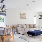 Guestready - Charming House In 招待所 4*